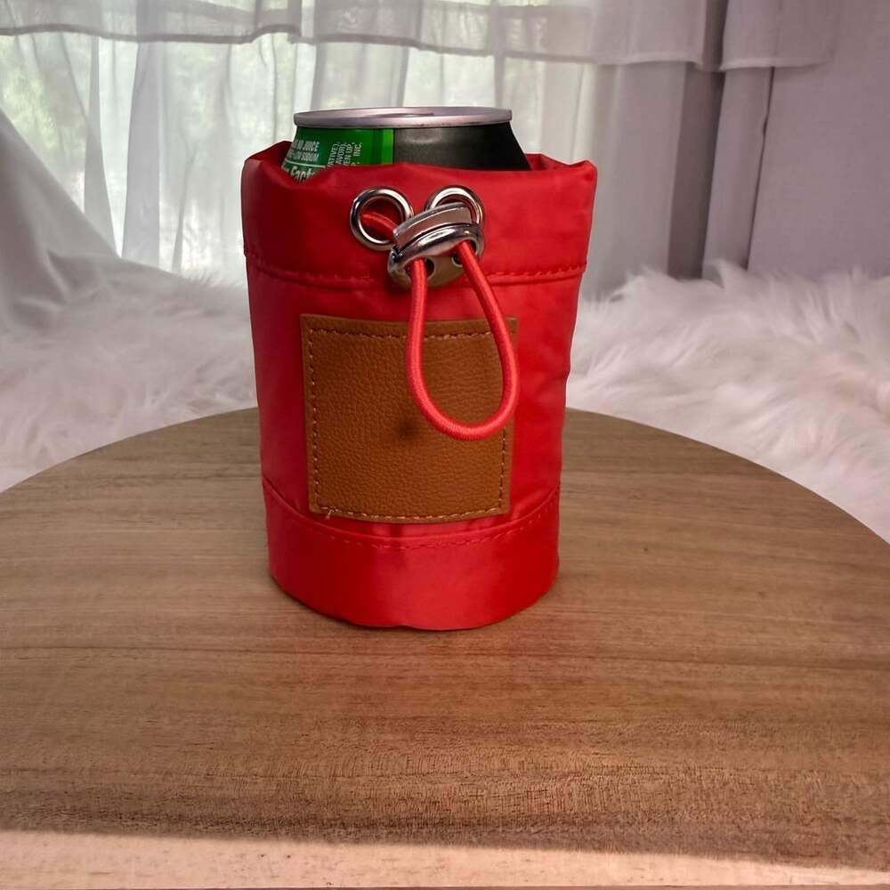 Thirty-One Insulated Can Cooler Short in Coastal Red
